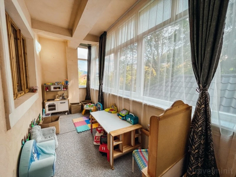 Bușteni Cazare | Pensiune (K1565-30) Imaginea poate fi supusă drepturilor de autor. Se recomandă contactarea titularului drepturilor.