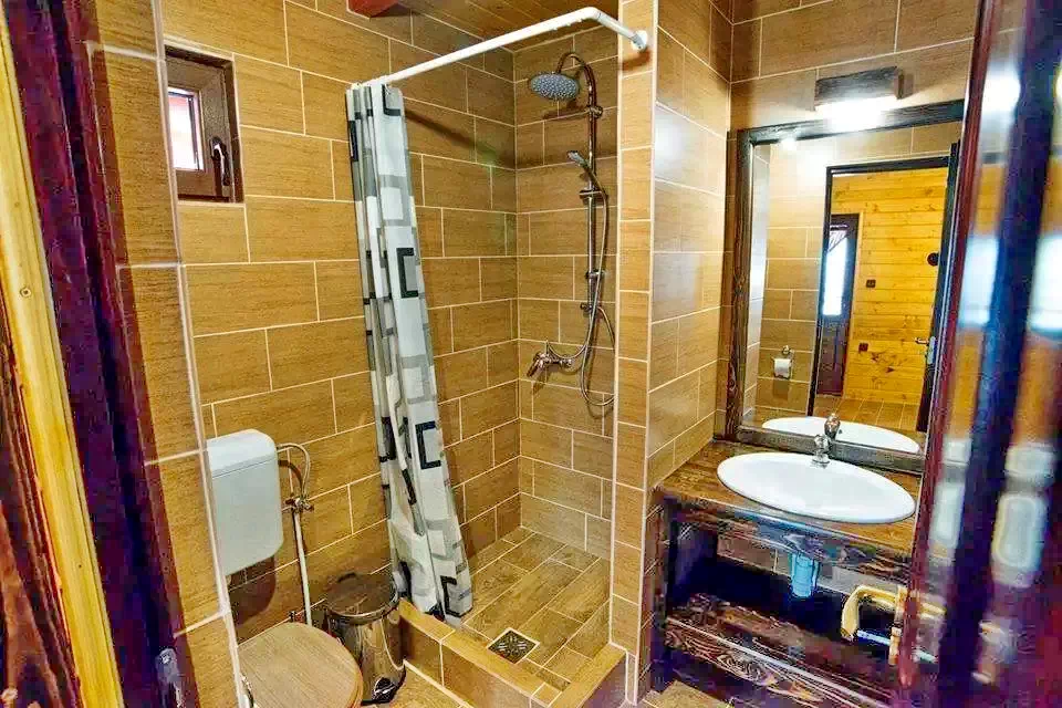 Căpâlnița Cazare | Motel (K1078-16) Imaginea poate fi supusă drepturilor de autor. Se recomandă contactarea titularului drepturilor.