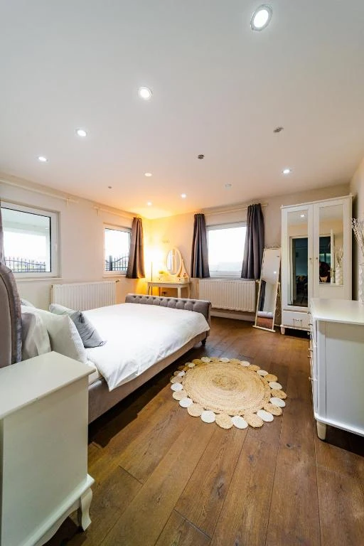 Kápolnásfalu Szállás | Apartmanház (K1592-40) A kép szerzői jogvédelem alatt állhat. Javasolt a kapcsolatfelvétel a jog tulajdonossal.