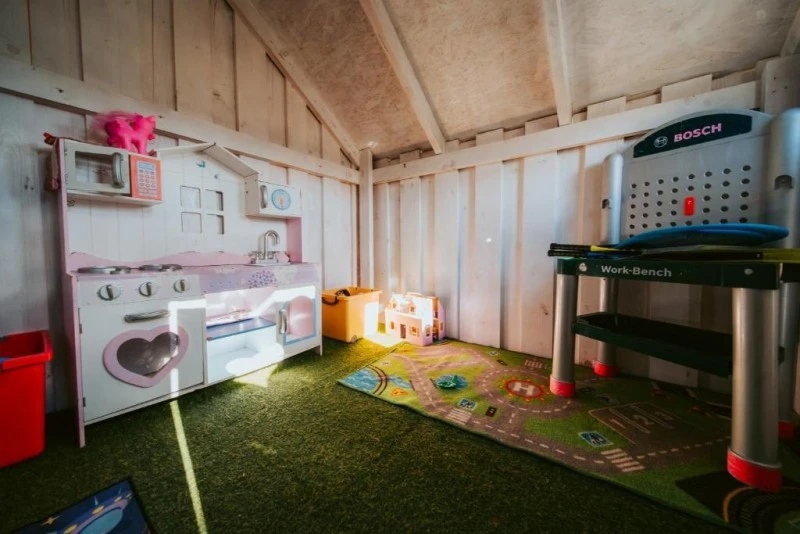 Căpâlnița Cazare | Casă de apartamente (K1592-99) Imaginea poate fi supusă drepturilor de autor. Se recomandă contactarea titularului drepturilor.