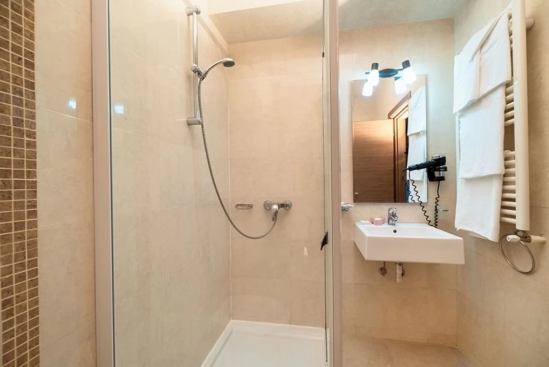 Cazare Băile Olănești - Hotel Tisa*** | Olănești Fürdő - Tisa Hotel***. Imaginea poate fi supusă drepturilor de autor. Se recomandă contactarea titularului drepturilor.