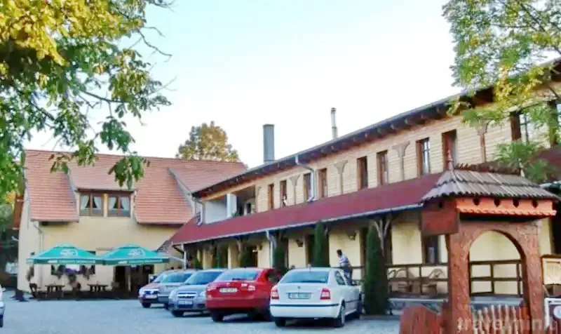 Praid Cazare | Pensiune (K0366-12) Imaginea poate fi supusă drepturilor de autor. Se recomandă contactarea titularului drepturilor.