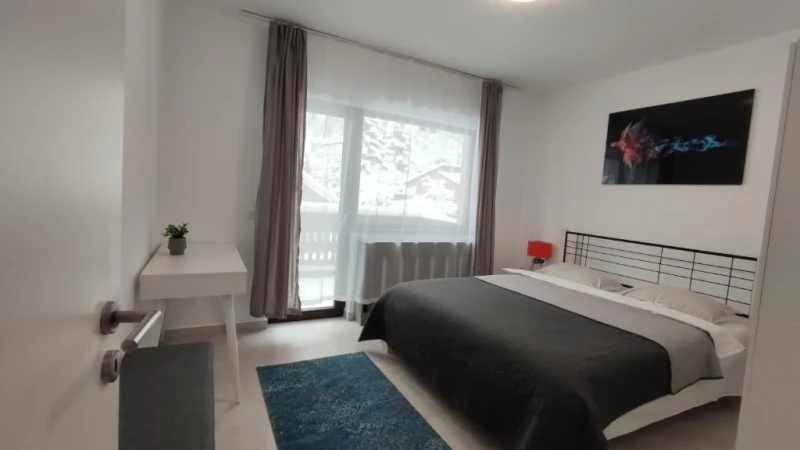 Bușteni Cazare | Apartament sau cameră de închiriat (K1444-28) Imaginea poate fi supusă drepturilor de autor. Se recomandă contactarea titularului drepturilor.