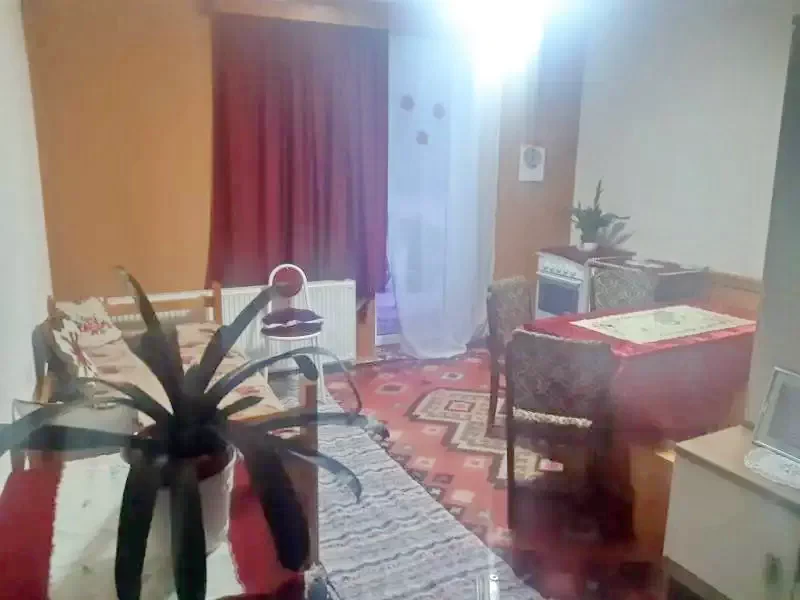 Vărșag Cazare | Apartament sau cameră de închiriat (K1369-4) Imaginea poate fi supusă drepturilor de autor. Se recomandă contactarea titularului drepturilor.