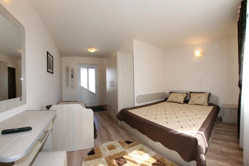 Hátszeg Szállás | Kulcsosház (K0481-8) A kép szerzői jogvédelem alatt állhat. Javasolt a kapcsolatfelvétel a jog tulajdonossal.