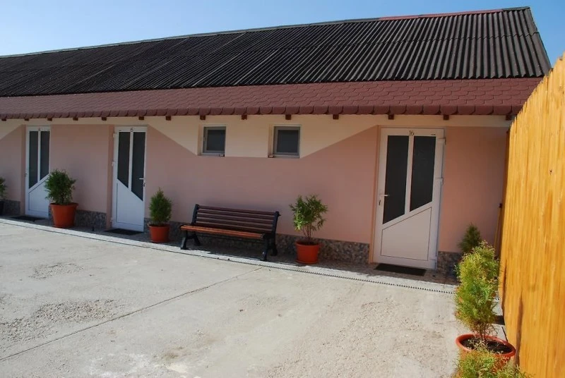 Hațeg Cazare | Cabană (K0481-22) Imaginea poate fi supusă drepturilor de autor. Se recomandă contactarea titularului drepturilor.