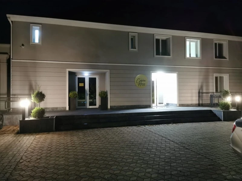 Cazare Hunedoara -  Hotel Corvin House *** | Vajdahunyad - Corvin House Hotel ***. Imaginea poate fi supusă drepturilor de autor. Se recomandă contactarea titularului drepturilor.