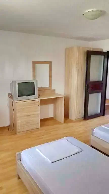 Cazare Deva - Motel Pacific** | Déva - Pacific Motel**. Imaginea poate fi supusă drepturilor de autor. Se recomandă contactarea titularului drepturilor.