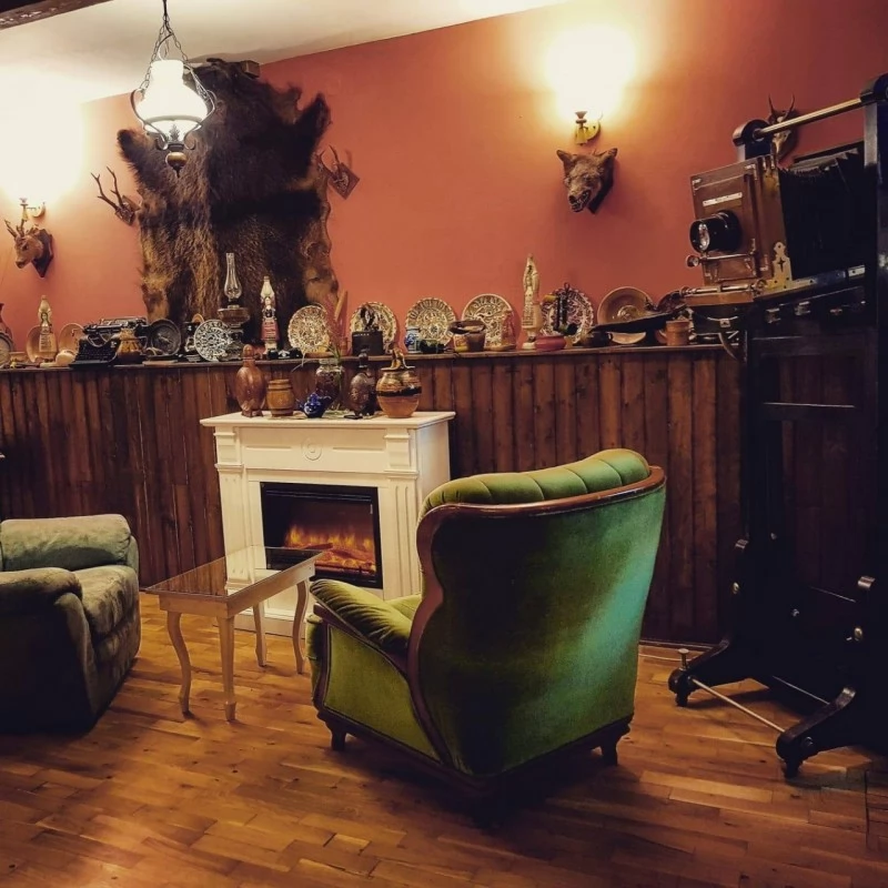 Deva Cazare | Han (K1474-12) Imaginea poate fi supusă drepturilor de autor. Se recomandă contactarea titularului drepturilor.