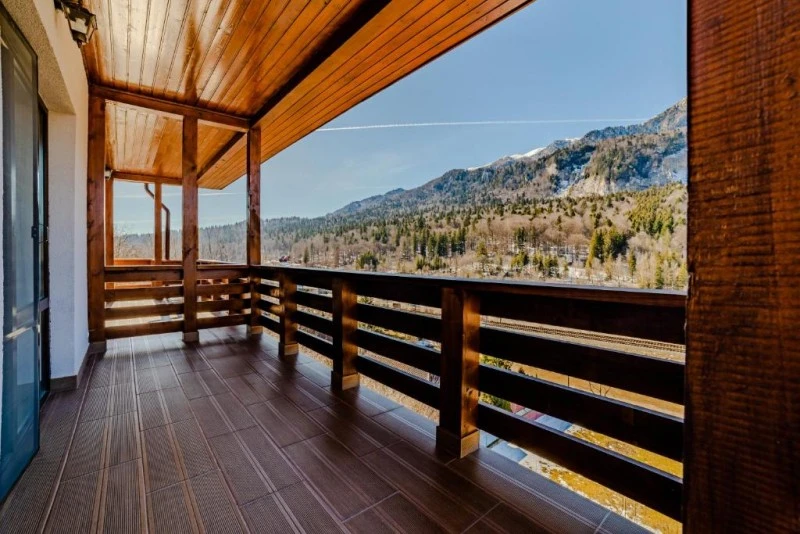 Bușteni Cazare | Hotel-apartament (K1582-71) Imaginea poate fi supusă drepturilor de autor. Se recomandă contactarea titularului drepturilor.