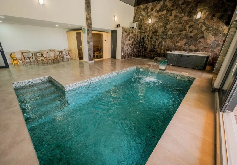 Padis Cazare | Hotel*** (K1554-23) Imaginea poate fi supusă drepturilor de autor. Se recomandă contactarea titularului drepturilor.