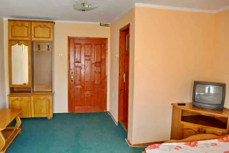 Arieșeni Cazare | Vilă (K0994-15) Imaginea poate fi supusă drepturilor de autor. Se recomandă contactarea titularului drepturilor.