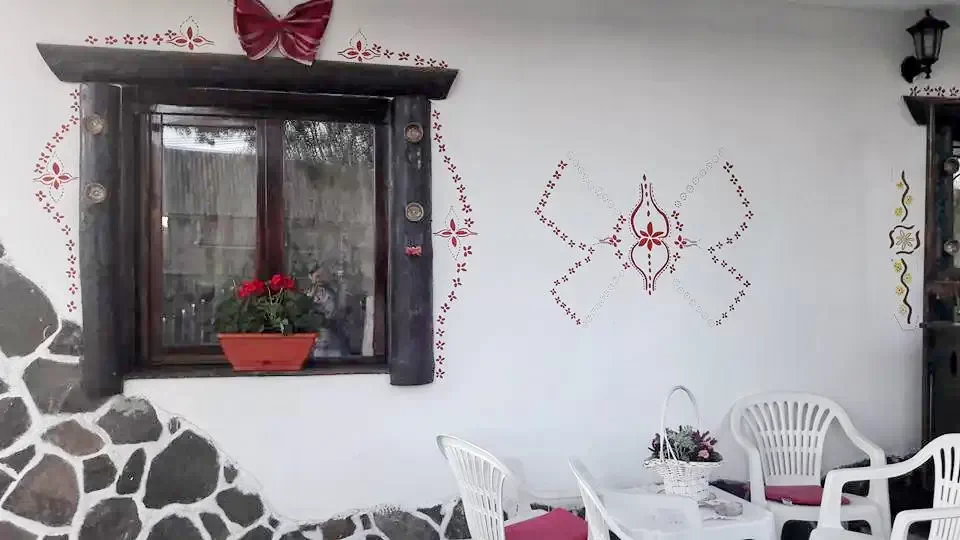 Comandău Cazare | Pensiune (K0446-40) Imaginea poate fi supusă drepturilor de autor. Se recomandă contactarea titularului drepturilor.