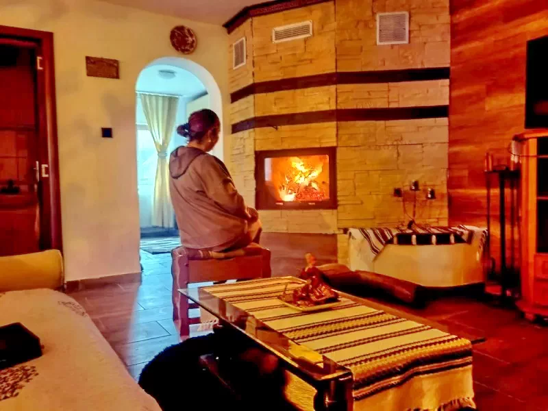 Comandău Cazare | Pensiune (K0446-111) Imaginea poate fi supusă drepturilor de autor. Se recomandă contactarea titularului drepturilor.