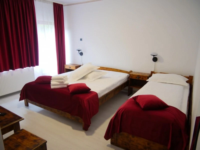 Nagyszeben Szállás | Panzió (K1595-45) A kép szerzői jogvédelem alatt állhat. Javasolt a kapcsolatfelvétel a jog tulajdonossal.