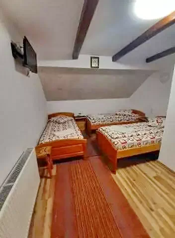 Sibiu Cazare | Pensiune (K1039-12) Imaginea poate fi supusă drepturilor de autor. Se recomandă contactarea titularului drepturilor.