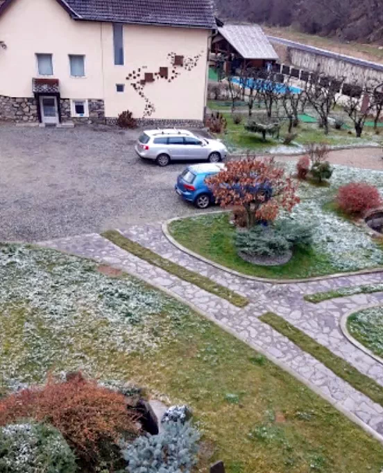 Sibiu Cazare | Pensiune (K0657-51) Imaginea poate fi supusă drepturilor de autor. Se recomandă contactarea titularului drepturilor.