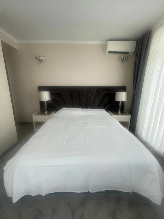 Oradea Cazare | Pensiune (K0957-18) Imaginea poate fi supusă drepturilor de autor. Se recomandă contactarea titularului drepturilor.