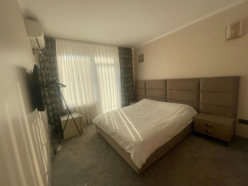 Oradea Cazare | Pensiune (K0957-19) Imaginea poate fi supusă drepturilor de autor. Se recomandă contactarea titularului drepturilor.