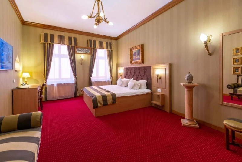 Sibiu Cazare | Hotel*** (K1561-10) Imaginea poate fi supusă drepturilor de autor. Se recomandă contactarea titularului drepturilor.