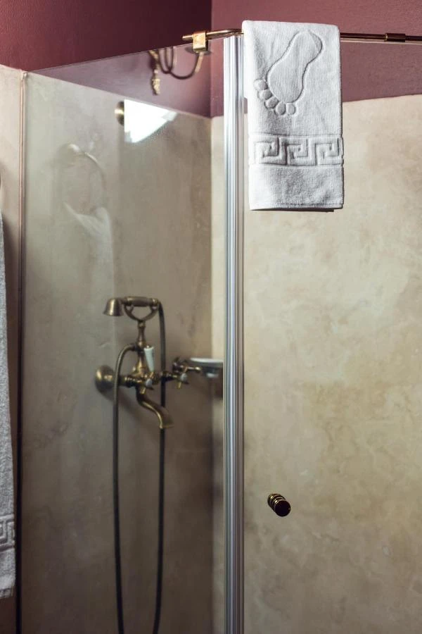 Sibiu Cazare | Hotel*** (K1561-13) Imaginea poate fi supusă drepturilor de autor. Se recomandă contactarea titularului drepturilor.