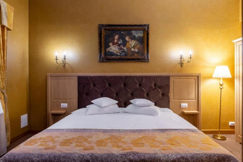 Sibiu Cazare | Hotel*** (K1561-19) Imaginea poate fi supusă drepturilor de autor. Se recomandă contactarea titularului drepturilor.