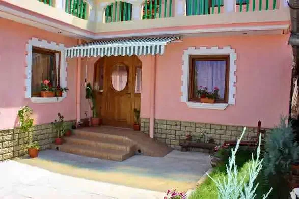 Sibiu Cazare | Pensiune (K0392-6) Imaginea poate fi supusă drepturilor de autor. Se recomandă contactarea titularului drepturilor.