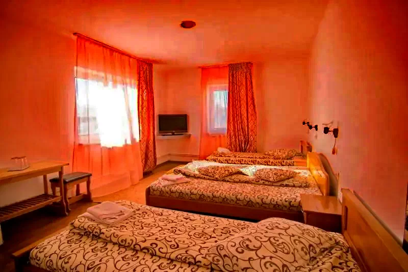 Sibiu Cazare | Motel (K0073-14) Imaginea poate fi supusă drepturilor de autor. Se recomandă contactarea titularului drepturilor.