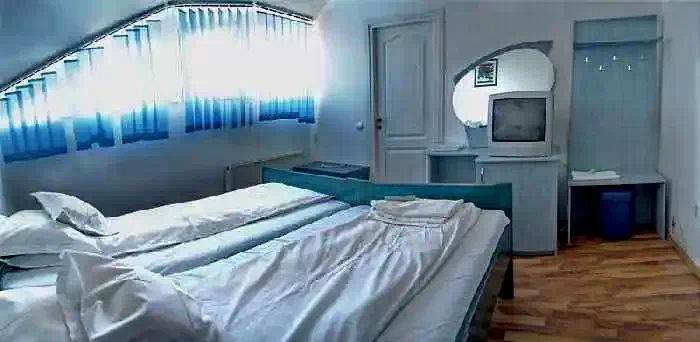 Sibiu Cazare | Pensiune (K1035-6) Imaginea poate fi supusă drepturilor de autor. Se recomandă contactarea titularului drepturilor.