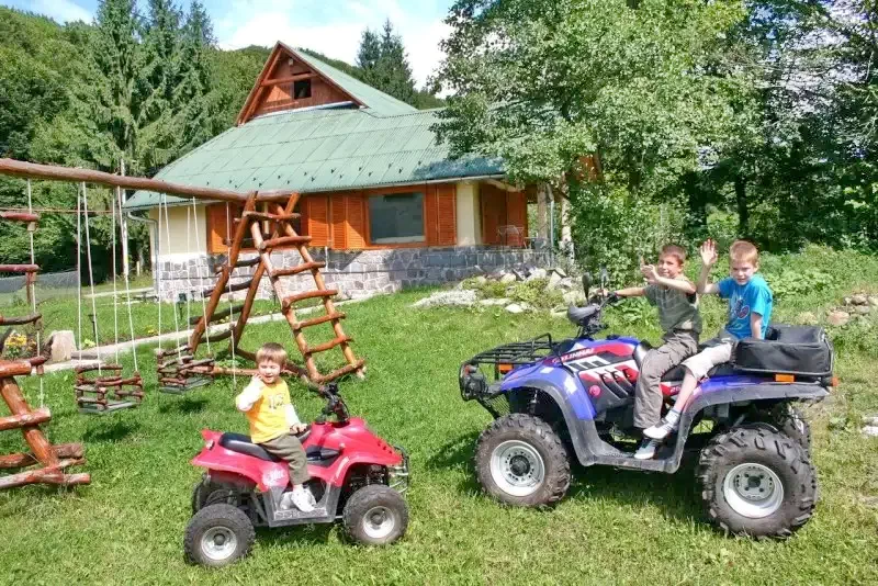 Cazare Sovata - Casa de vacanță Borbála*** | Szováta - Borbála Vadászház***. Imaginea poate fi supusă drepturilor de autor. Se recomandă contactarea titularului drepturilor.