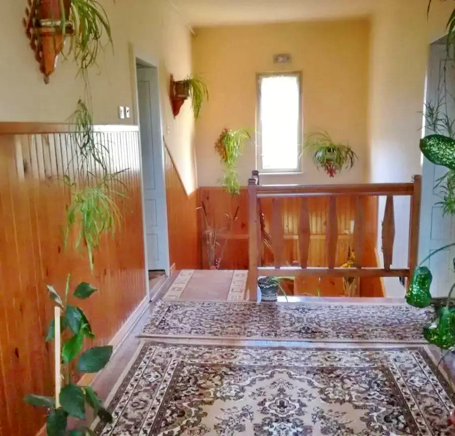 Cazare Sovata - Casa de vacanță Janka | Szováta - Janka Kulcsosház. Imaginea poate fi supusă drepturilor de autor. Se recomandă contactarea titularului drepturilor.