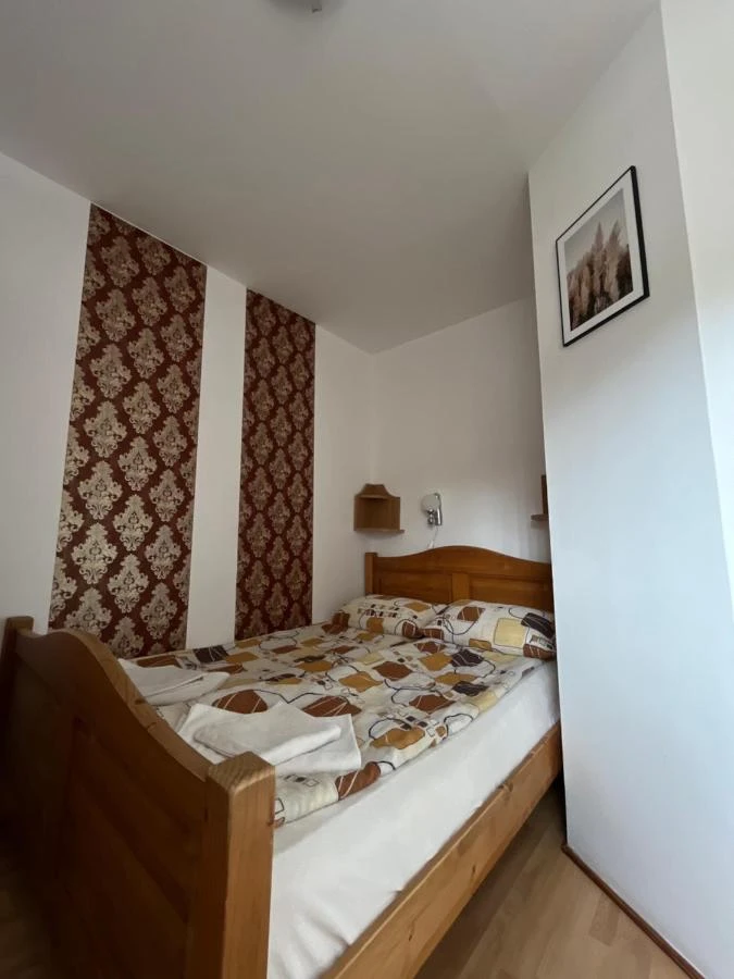 Cazare Sovata - Vila Sissi *** | Szováta - Sissi Villa ***. Imaginea poate fi supusă drepturilor de autor. Se recomandă contactarea titularului drepturilor.