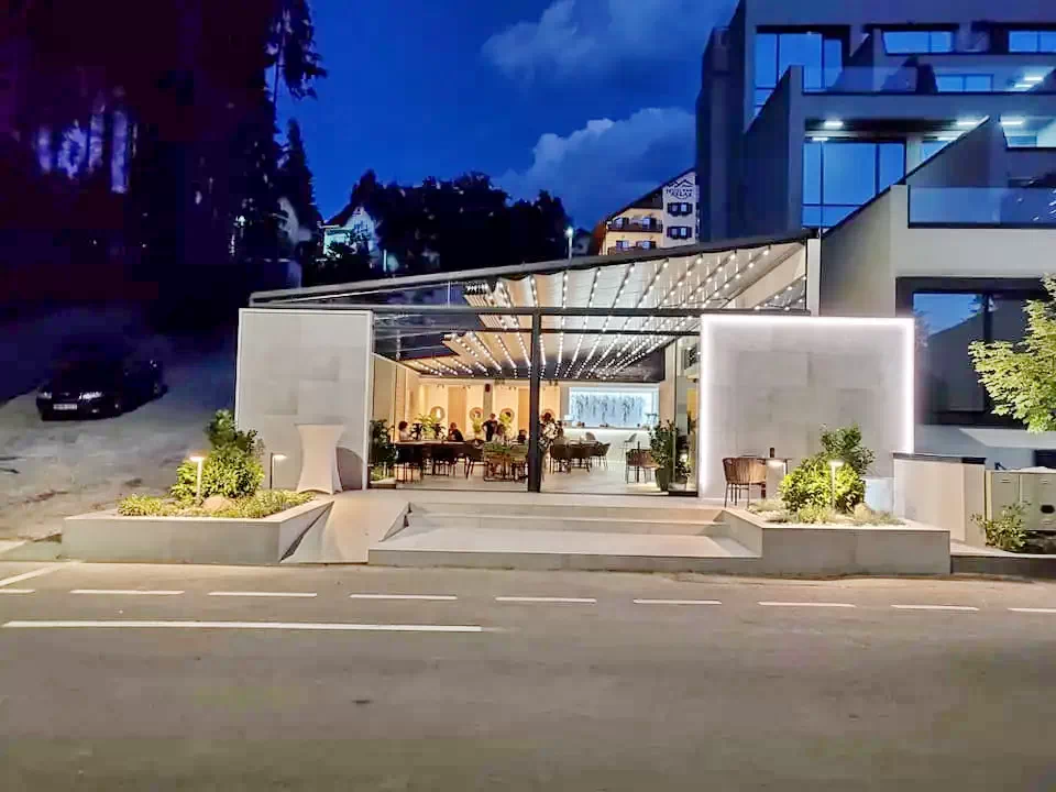 Sovata Cazare | Hotel**** (K0324-10) Imaginea poate fi supusă drepturilor de autor. Se recomandă contactarea titularului drepturilor.