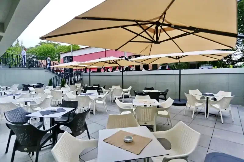 Sovata Cazare | Hotel**** (K0324-16) Imaginea poate fi supusă drepturilor de autor. Se recomandă contactarea titularului drepturilor.