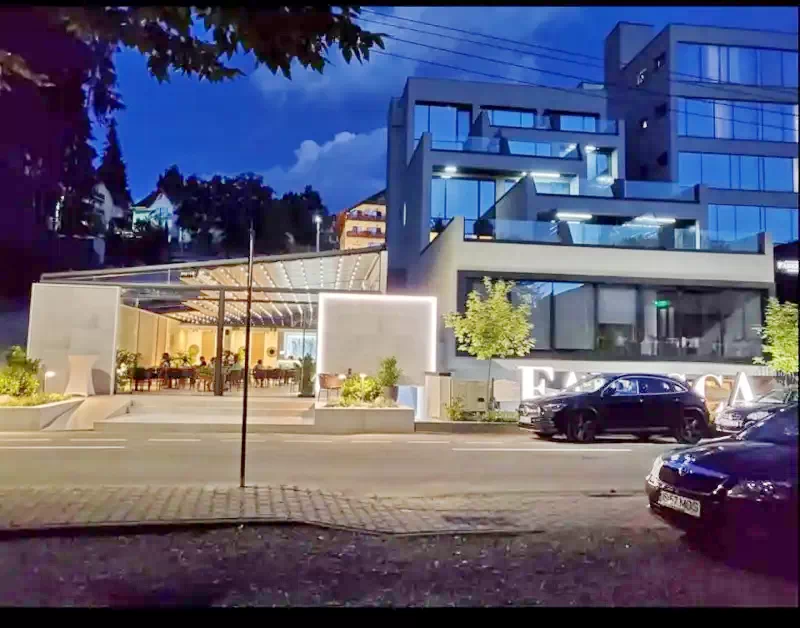 Szováta Szállás | Hotel**** (K0324-45) A kép szerzői jogvédelem alatt állhat. Javasolt a kapcsolatfelvétel a jog tulajdonossal.