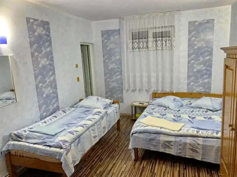 Sovata Cazare | Pensiune (K0678-19) Imaginea poate fi supusă drepturilor de autor. Se recomandă contactarea titularului drepturilor.