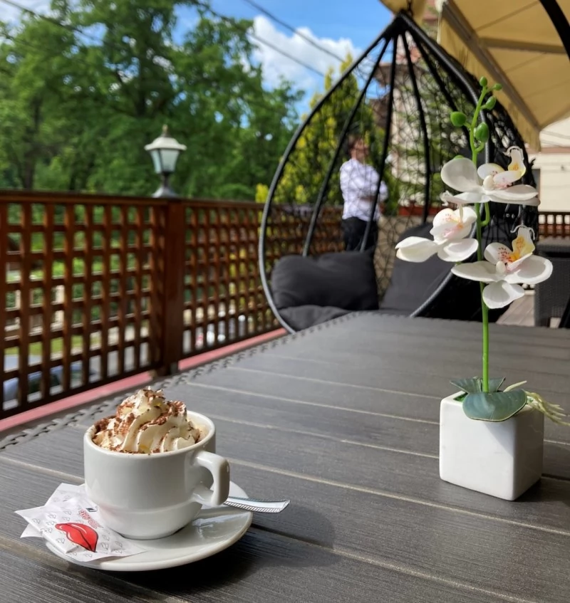 Sovata Cazare | Hotel*** (K0813-3) Imaginea poate fi supusă drepturilor de autor. Se recomandă contactarea titularului drepturilor.