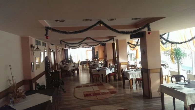 Sovata Cazare | Hotel*** (K0813-4) Imaginea poate fi supusă drepturilor de autor. Se recomandă contactarea titularului drepturilor.