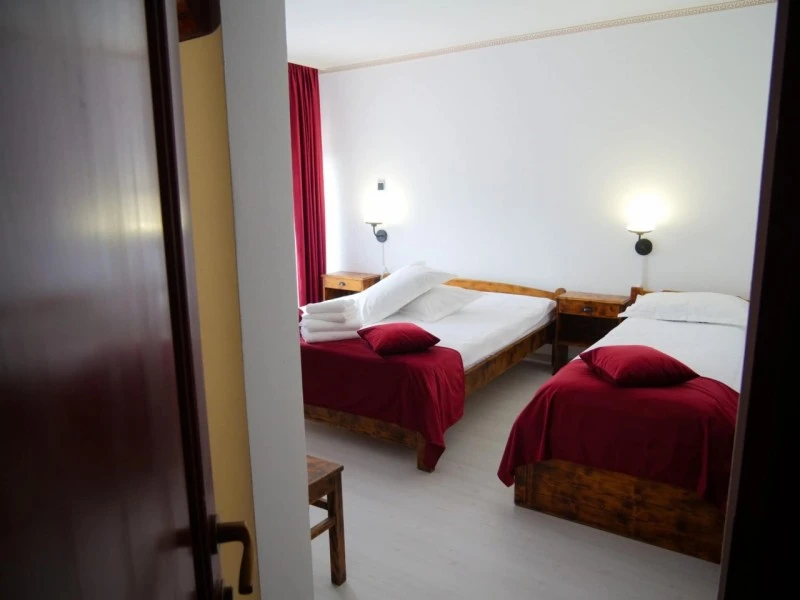 Sibiu Cazare | Pensiune (K1595-29) Imaginea poate fi supusă drepturilor de autor. Se recomandă contactarea titularului drepturilor. Sibiu Cazare | Pensiune (K1595-29) Imaginea poate fi supusă drepturilor de autor. Se recomandă contactarea titularului drepturilor.