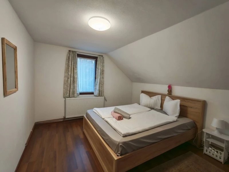 Băile Homorod Cazare | Pensiune (K1596-14) Imaginea poate fi supusă drepturilor de autor. Se recomandă contactarea titularului drepturilor.