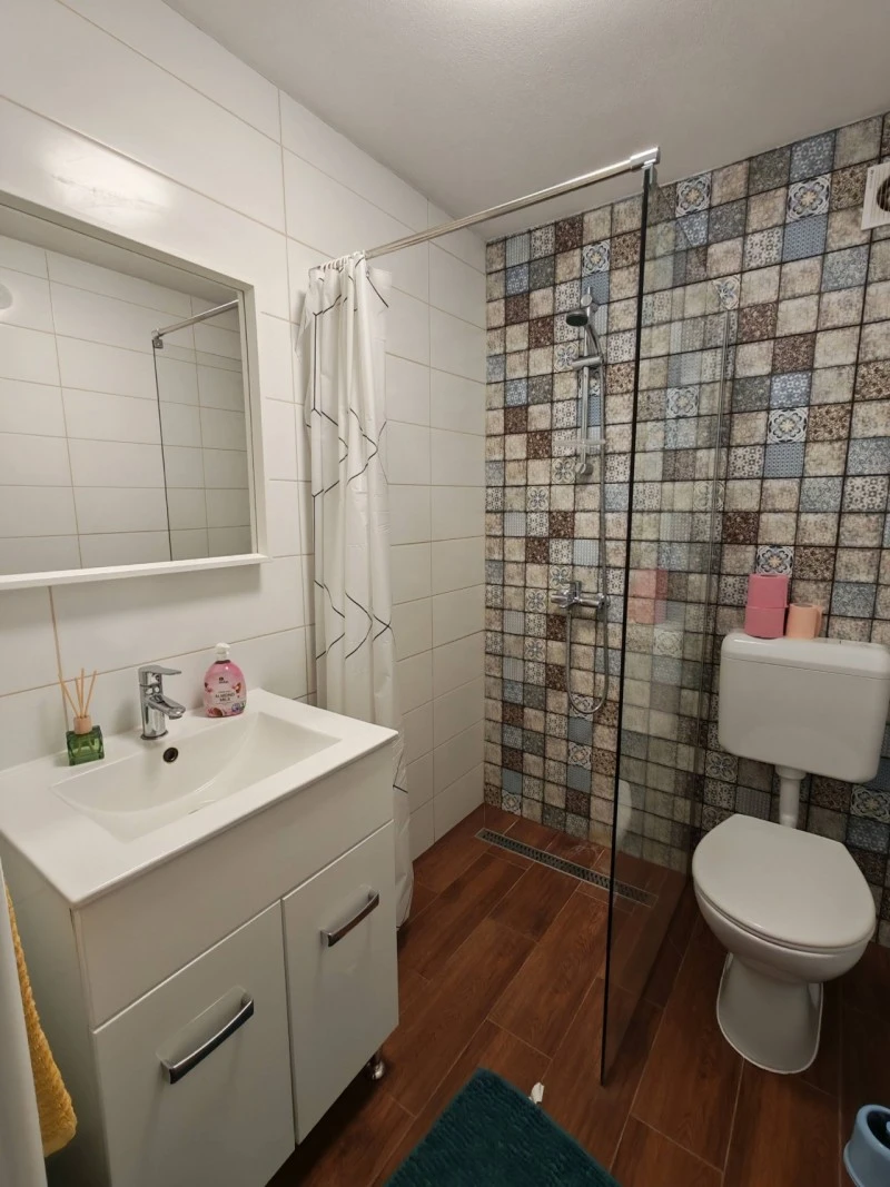 Băile Homorod Cazare | Pensiune (K1596-15) Imaginea poate fi supusă drepturilor de autor. Se recomandă contactarea titularului drepturilor.