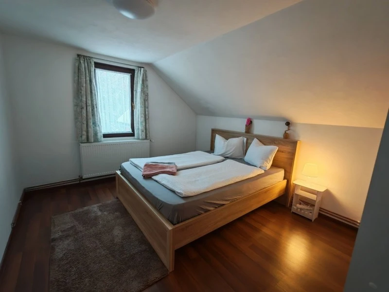 Băile Homorod Cazare | Pensiune (K1596-39) Imaginea poate fi supusă drepturilor de autor. Se recomandă contactarea titularului drepturilor.