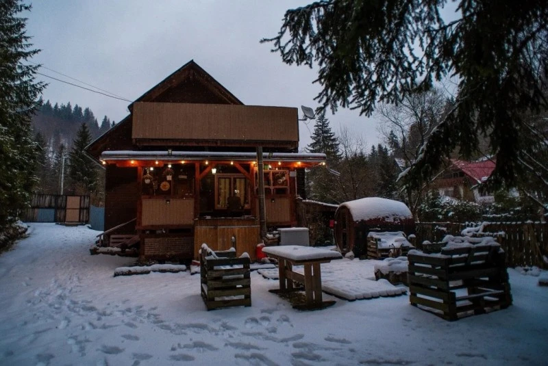 Băile Homorod Cazare | Cabană (K1597-15) Imaginea poate fi supusă drepturilor de autor. Se recomandă contactarea titularului drepturilor.