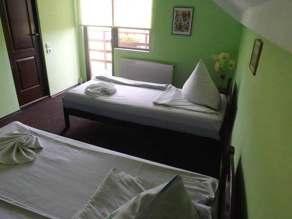 Nagyszeben Szállás | Panzió (K1599-13) A kép szerzői jogvédelem alatt állhat. Javasolt a kapcsolatfelvétel a jog tulajdonossal.