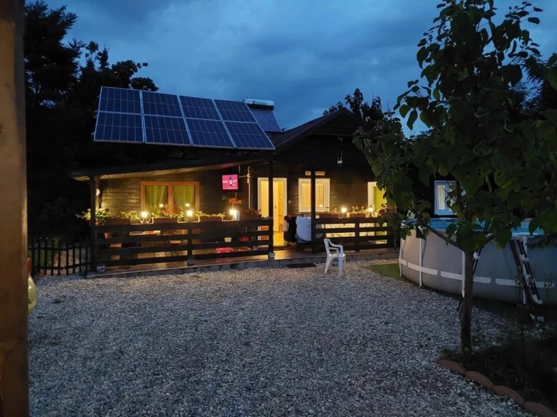 Nagyszeben Szállás | Panzió (K1600-9) A kép szerzői jogvédelem alatt állhat. Javasolt a kapcsolatfelvétel a jog tulajdonossal. Nagyszeben Szállás | Panzió (K1600-9) A kép szerzői jogvédelem alatt állhat. Javasolt a kapcsolatfelvétel a jog tulajdonossal.