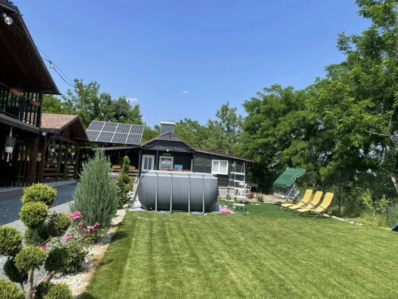 Nagyszeben Szállás | Panzió (K1600-46) A kép szerzői jogvédelem alatt állhat. Javasolt a kapcsolatfelvétel a jog tulajdonossal. Nagyszeben Szállás | Panzió (K1600-46) A kép szerzői jogvédelem alatt állhat. Javasolt a kapcsolatfelvétel a jog tulajdonossal.