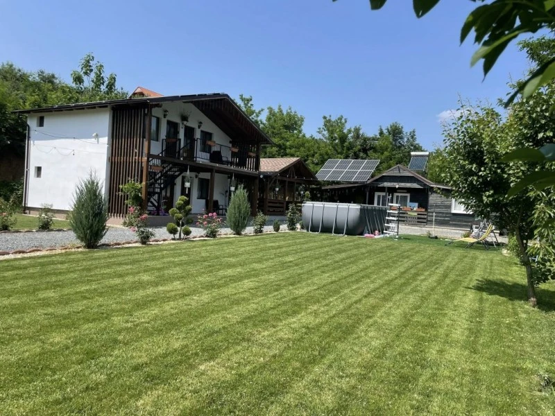 Nagyszeben Szállás | Panzió (K1600-48) A kép szerzői jogvédelem alatt állhat. Javasolt a kapcsolatfelvétel a jog tulajdonossal. Nagyszeben Szállás | Panzió (K1600-48) A kép szerzői jogvédelem alatt állhat. Javasolt a kapcsolatfelvétel a jog tulajdonossal.