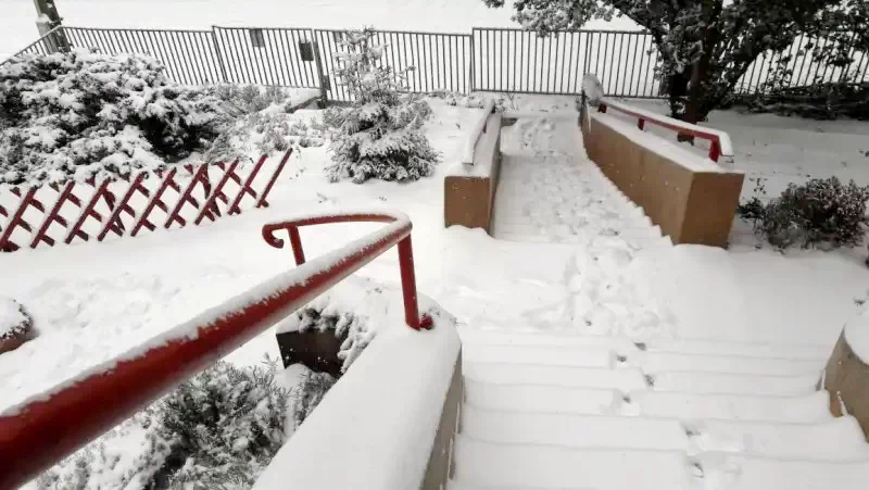 Mișcolț Cazare | Casă de apartamente (K0666-6) Imaginea poate fi supusă drepturilor de autor. Se recomandă contactarea titularului drepturilor.