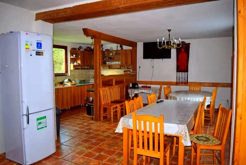 Valea Drăganului Cazare | Cabană (K0769-2) Imaginea poate fi supusă drepturilor de autor. Se recomandă contactarea titularului drepturilor. Valea Drăganului Cazare | Cabană (K0769-2) Imaginea poate fi supusă drepturilor de autor. Se recomandă contactarea titularului drepturilor.