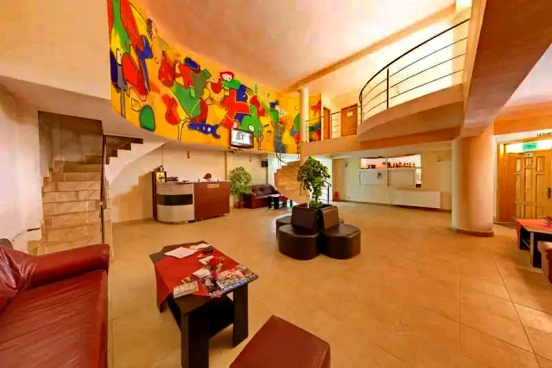 Băile Herculane Cazare | Hostel (K0003-33) Imaginea poate fi supusă drepturilor de autor. Se recomandă contactarea titularului drepturilor.